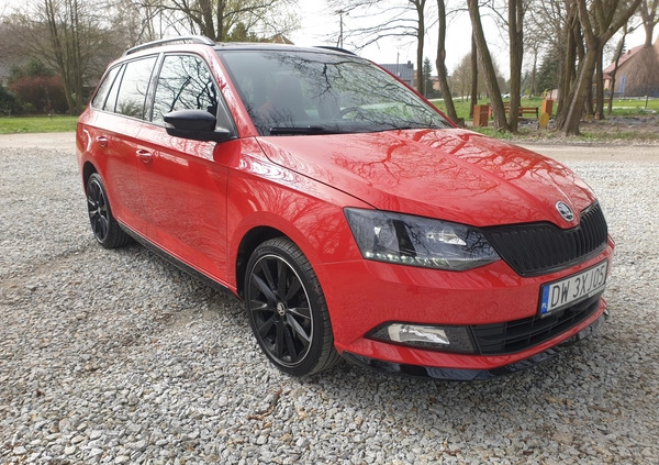 Skoda Fabia cena 50900 przebieg: 61159, rok produkcji 2016 z Wrocław małe 596